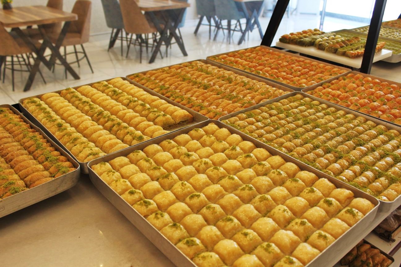 Müslüm Ak Baklava Sincan Şube